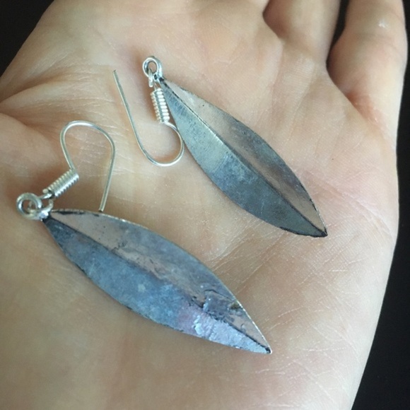 Ethnic Handmade in India Earrings - Picture 4 of 5